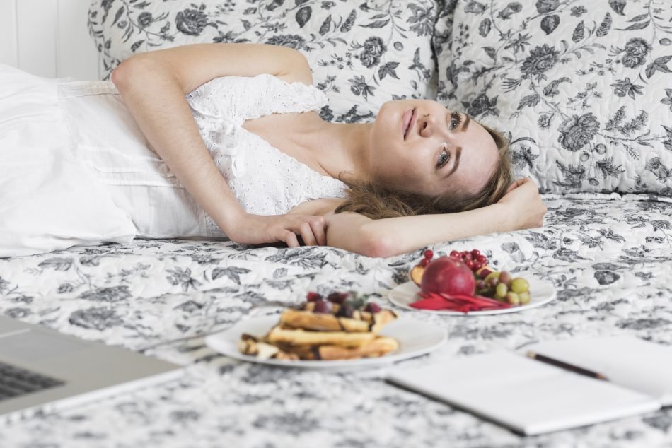 Tidur Setelah Makan Bikin Gemuk, Mitos atau Fakta?